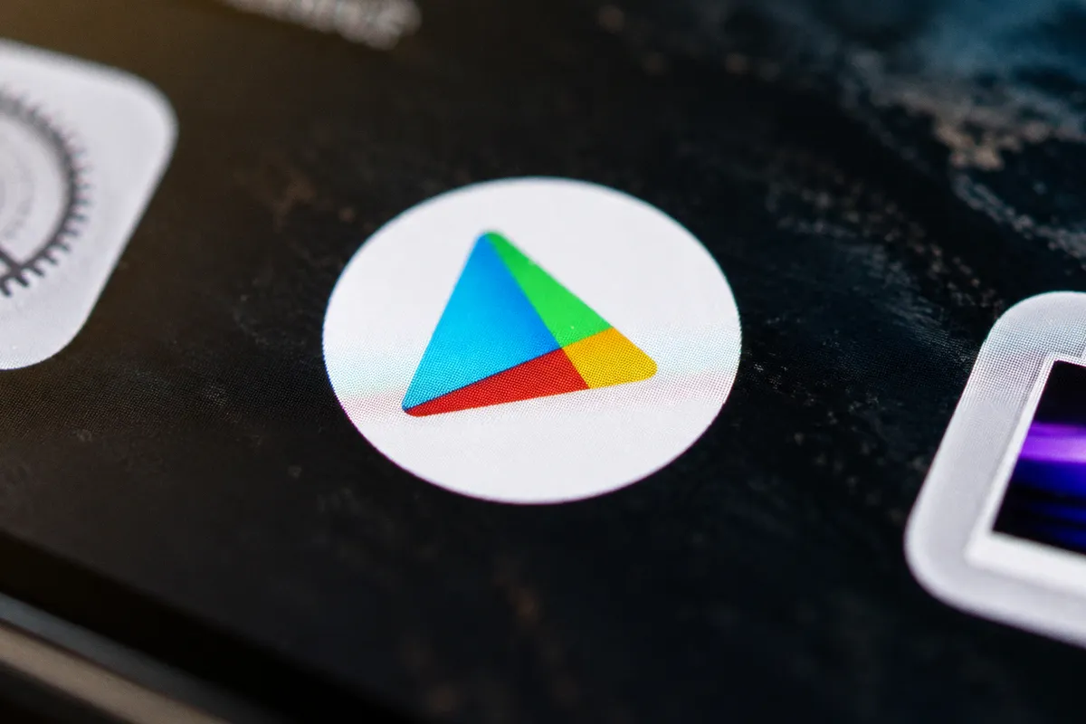 Google меняет подход к адаптации приложений под складные экраны