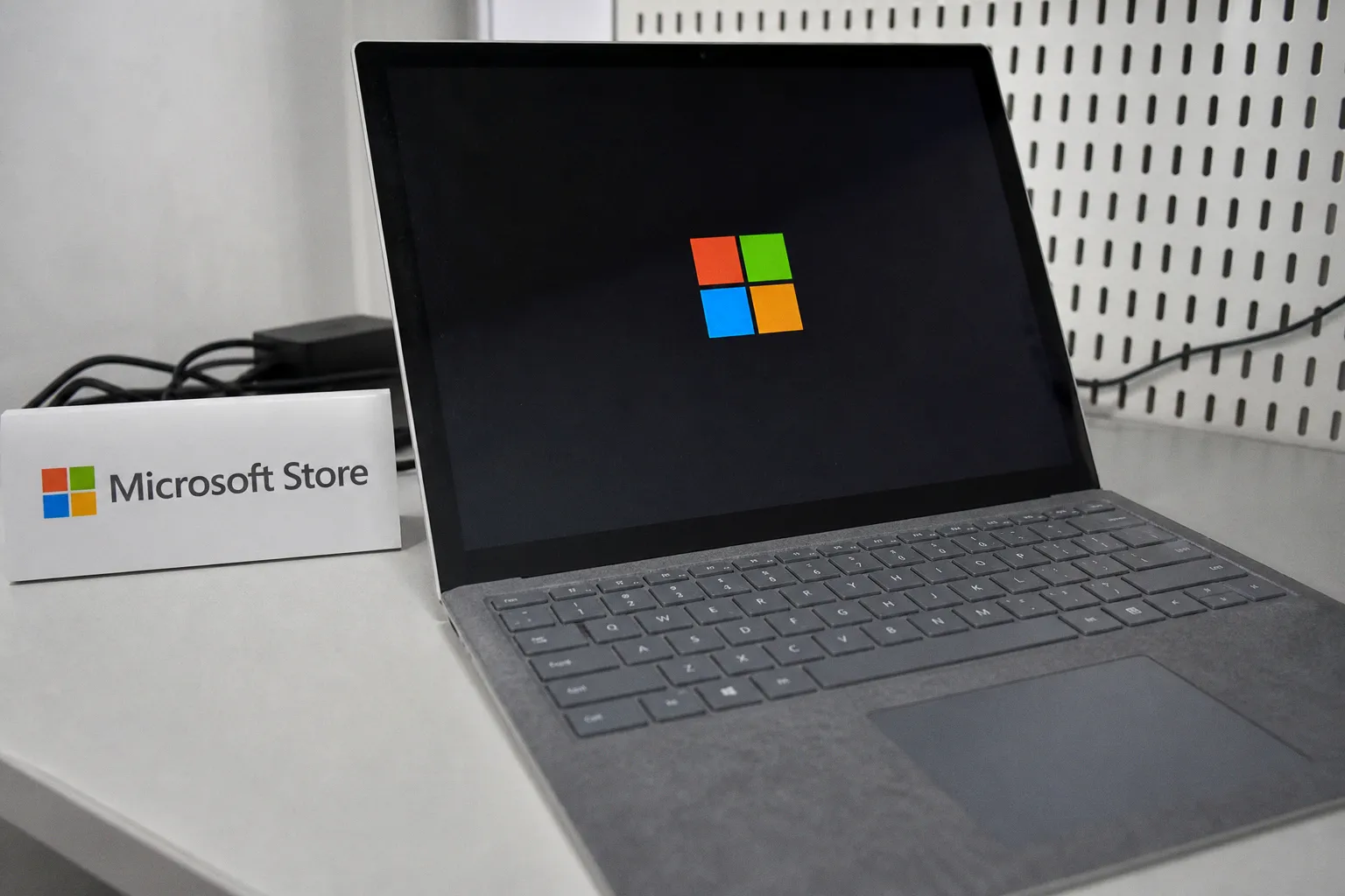 WinStoreRegion: автоматизация смены региона для установки приложений из Microsoft Store